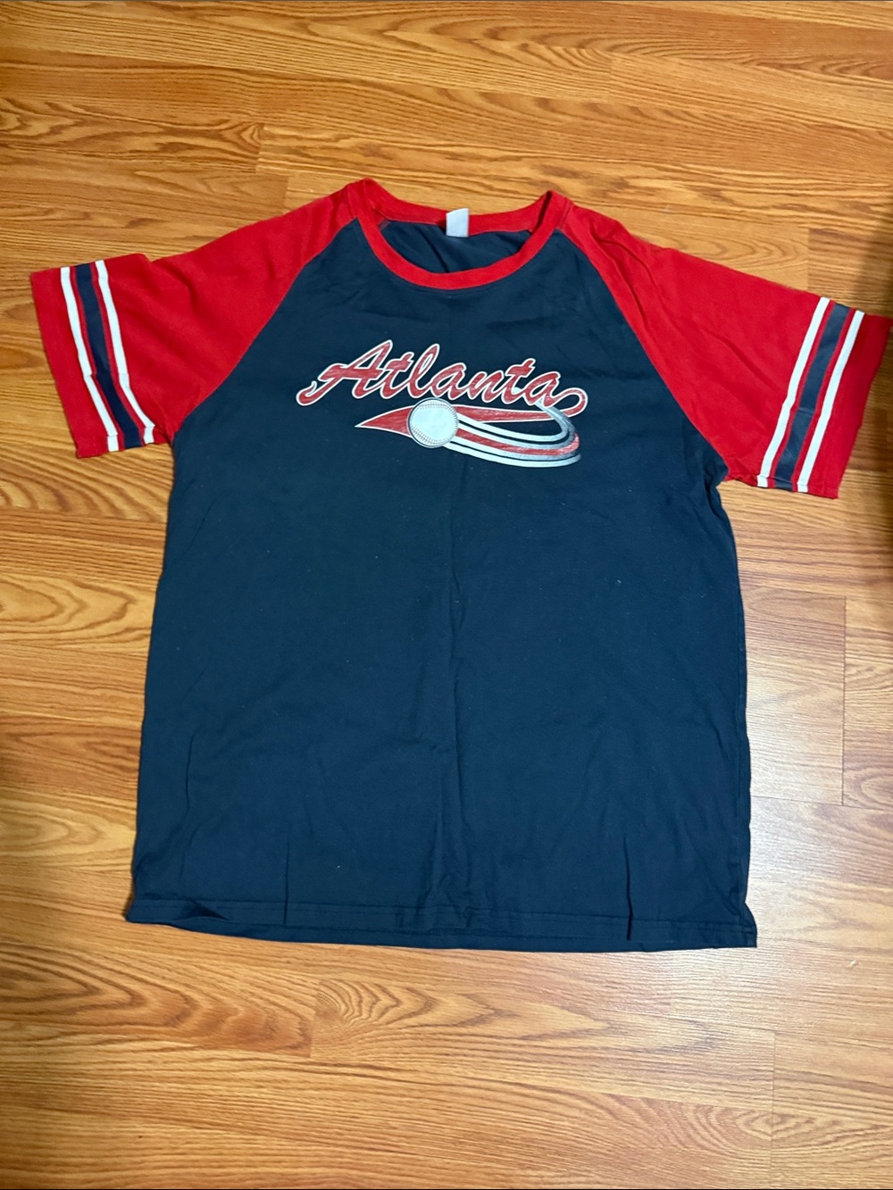 Atlanta Graphic Raglan Tee - Navy & Red